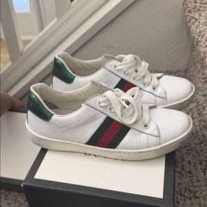 Gucci White Sneakers with Green and Red Accents
